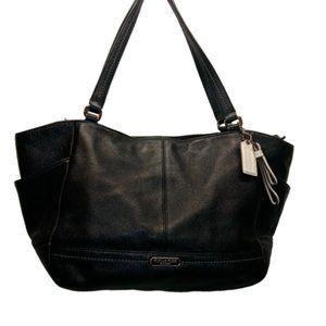 Coach F23294 Park Black Pebbled Leather Carrie Tote Bag GUC